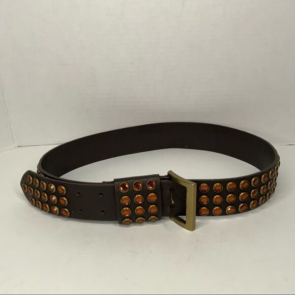 Betsy Johnson leather embellished belt. - Picture 2 of 8